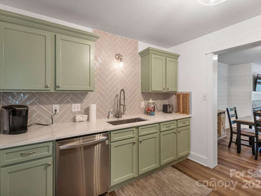 8310 Brickle Lane, Huntersville, NC 28078.  MLS# CAR4270858, YatesRealty ID 26507. 
