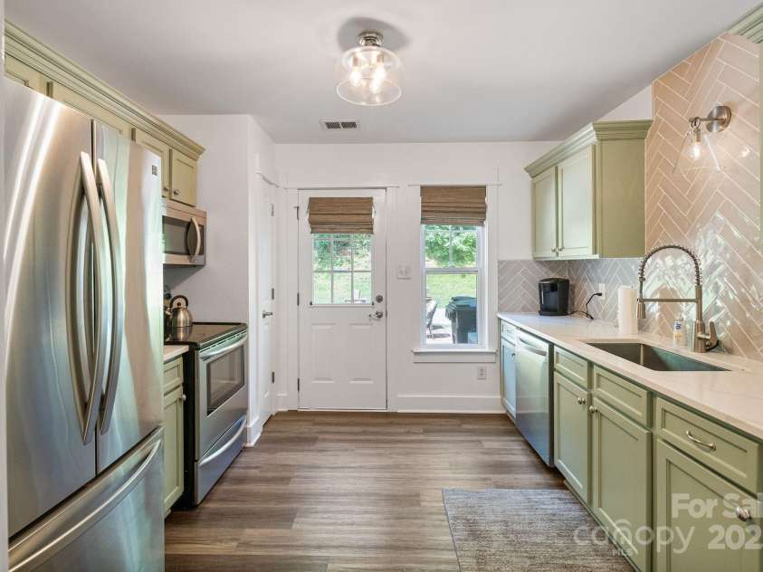 8310 Brickle Lane, Huntersville, NC 28078.  MLS# CAR4270858, YatesRealty ID 26507. 