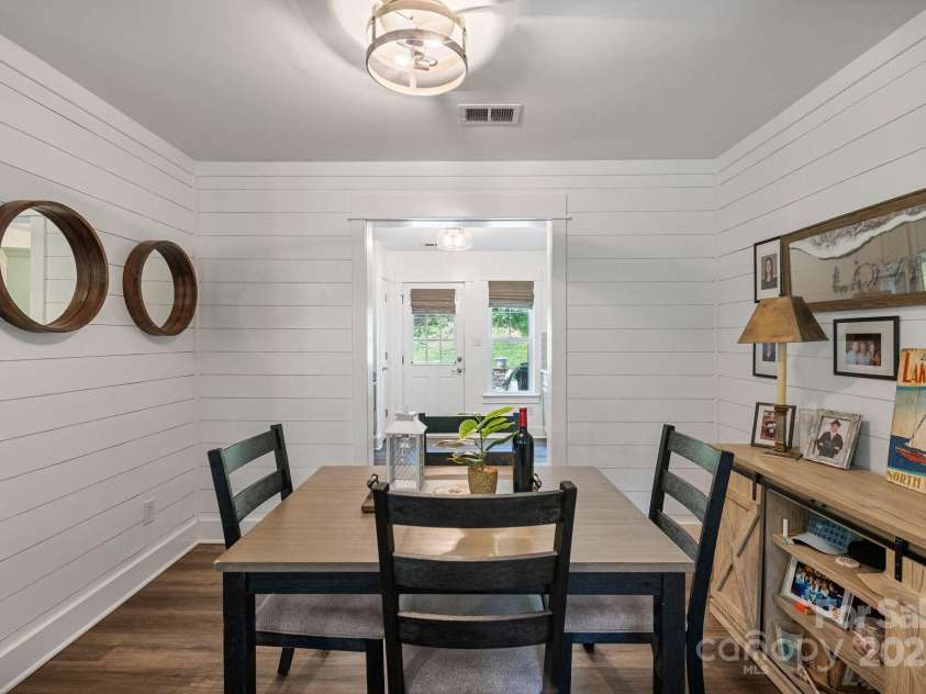 8310 Brickle Lane, Huntersville, NC 28078.  MLS# CAR4270858, YatesRealty ID 26507. 