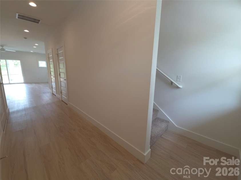 13 Bolton Street, Asheville, NC 28806.  MLS# CAR4380229, YatesRealty ID 26509. 