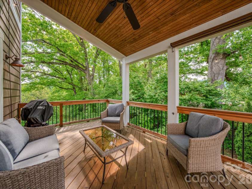15 Tudor Way, Black Mountain, NC 28711.  MLS# CAR4379206, YatesRealty ID 26511. Back deck