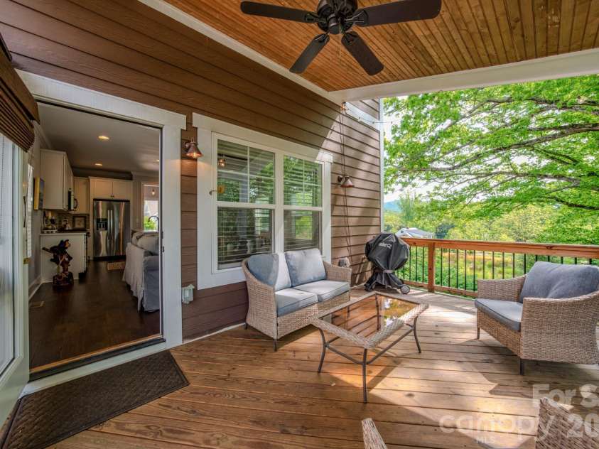 15 Tudor Way, Black Mountain, NC 28711.  MLS# CAR4379206, YatesRealty ID 26511. Back deck