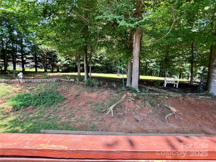 1031 Daniel Drive, Stanley, NC 28164.  MLS# CAR4268456, YatesRealty ID 26512. 