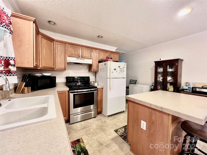 1031 Daniel Drive, Stanley, NC 28164.  MLS# CAR4268456, YatesRealty ID 26512. 