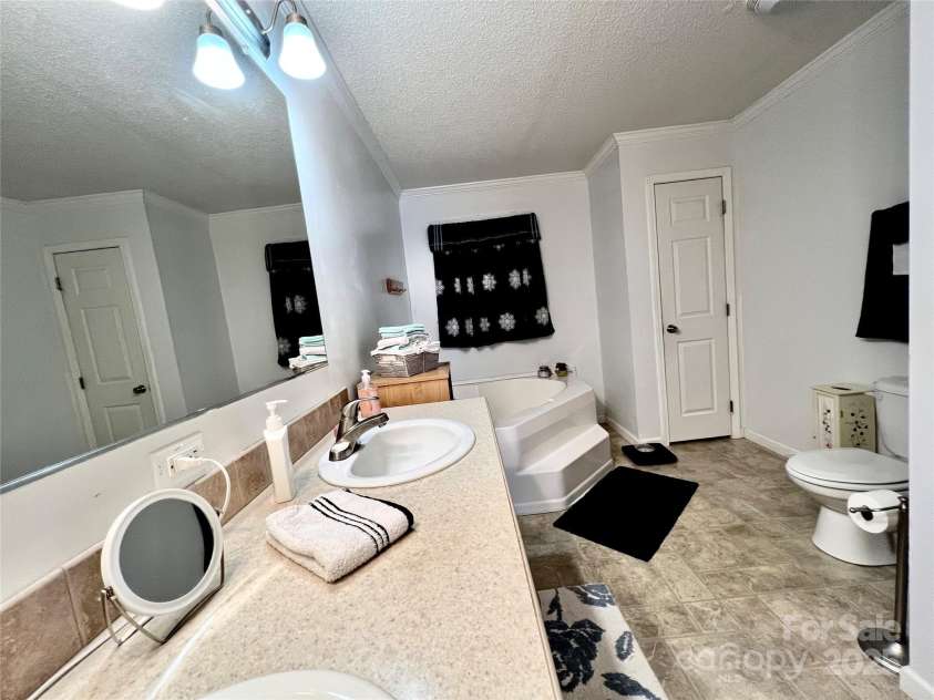 1031 Daniel Drive, Stanley, NC 28164.  MLS# CAR4268456, YatesRealty ID 26512. 