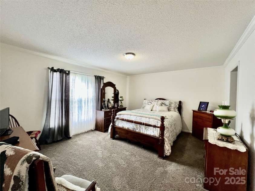 1031 Daniel Drive, Stanley, NC 28164.  MLS# CAR4268456, YatesRealty ID 26512. 