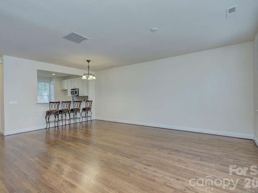 1023 White Point Drive, Huntersville, NC 28078.  MLS# CAR4380132, YatesRealty ID 26513. 