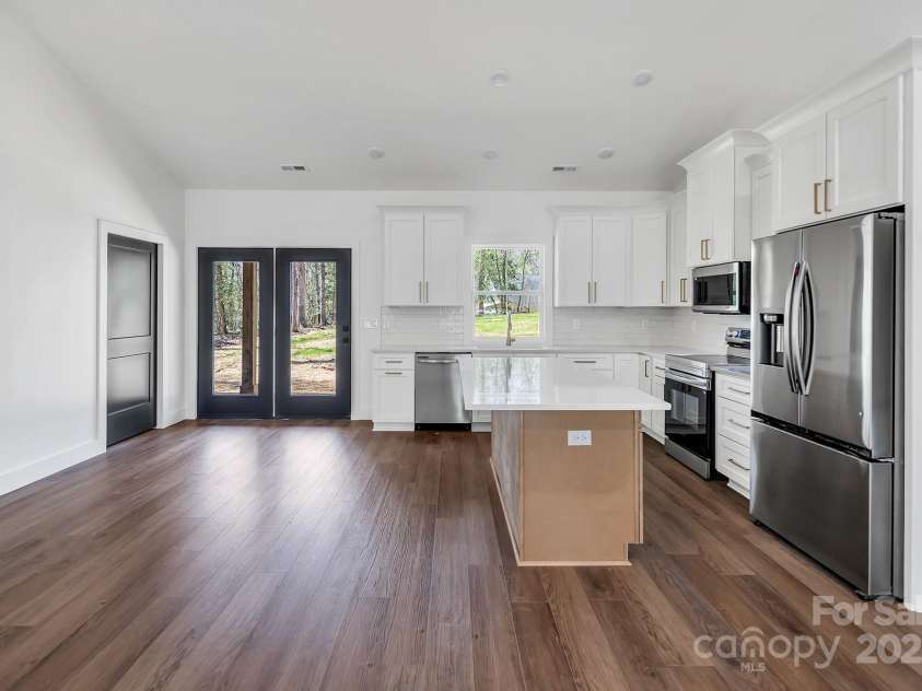 676 Chapel Hill Drive, Troy, NC 27371.  MLS# CAR4242264, YatesRealty ID 26516. 