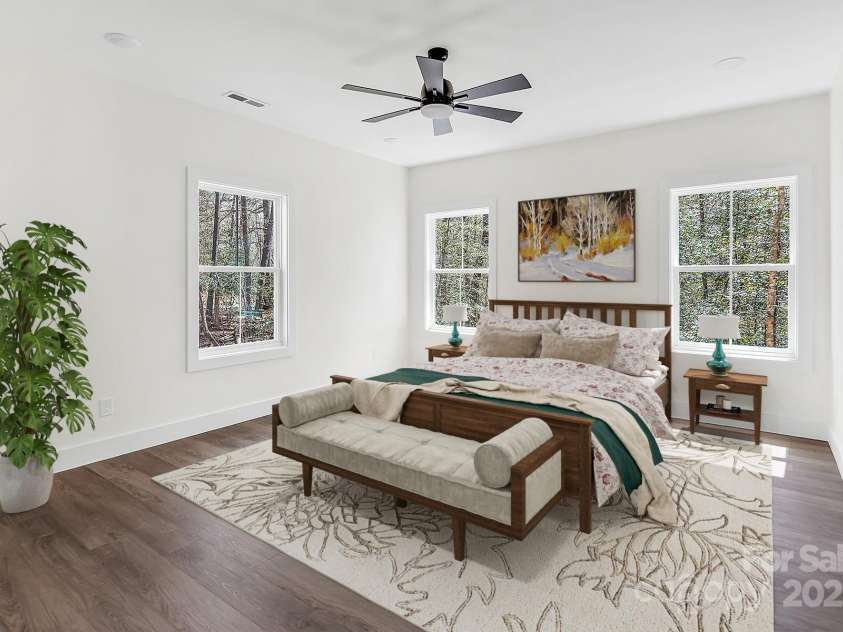 676 Chapel Hill Drive, Troy, NC 27371.  MLS# CAR4242264, YatesRealty ID 26516. 