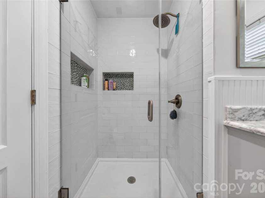9024 Bonnie Briar Circle, Charlotte, NC 28277.  MLS# CAR4383009, YatesRealty ID 26516. 