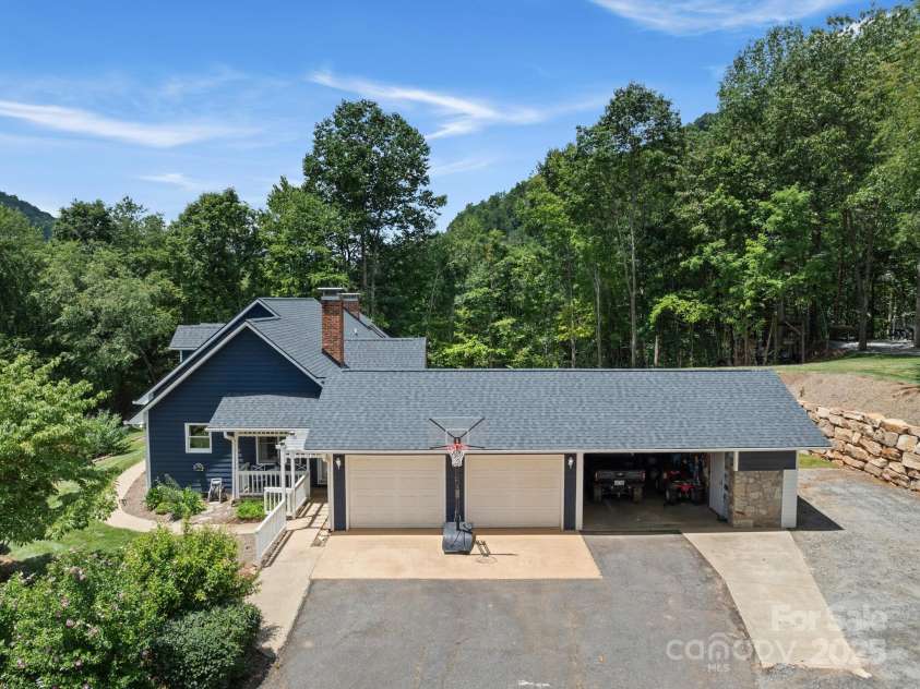3 Neighborly Drive, Candler, NC 28715.  MLS# CAR4279454, YatesRealty ID 26517. Aerial