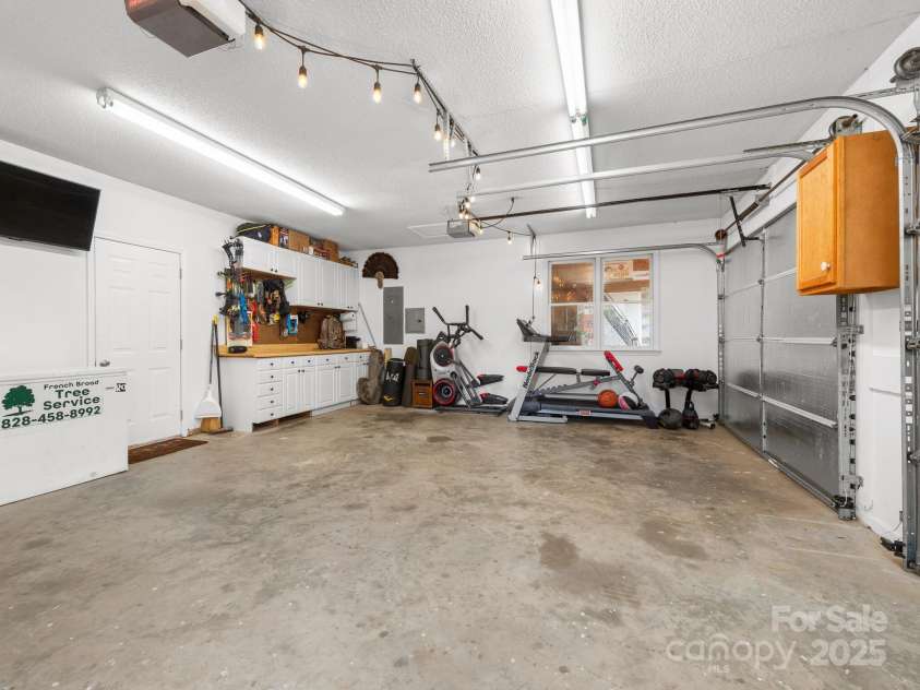 3 Neighborly Drive, Candler, NC 28715.  MLS# CAR4279454, YatesRealty ID 26517. Garage