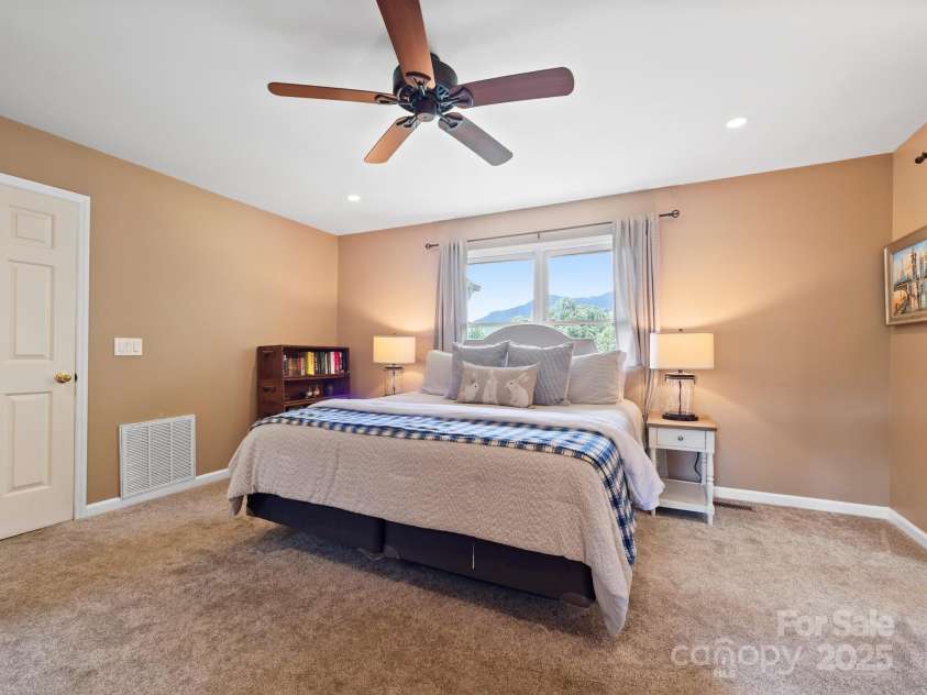 3 Neighborly Drive, Candler, NC 28715.  MLS# CAR4279454, YatesRealty ID 26517. Primary Bedroom