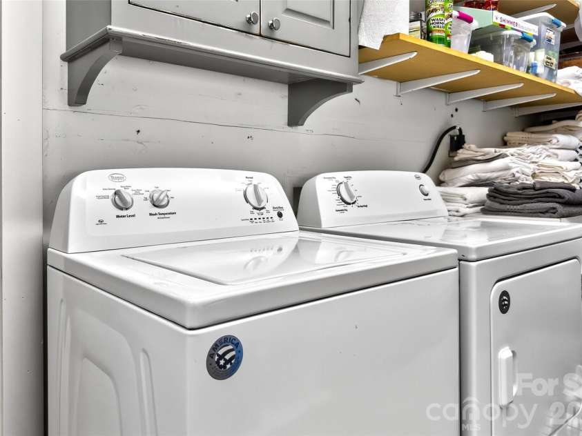 626 Old Lytle Cove Road, Swannanoa, NC 28778.  MLS# CAR4341042, YatesRealty ID 26518. 