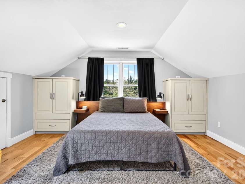 626 Old Lytle Cove Road, Swannanoa, NC 28778.  MLS# CAR4341042, YatesRealty ID 26518. 