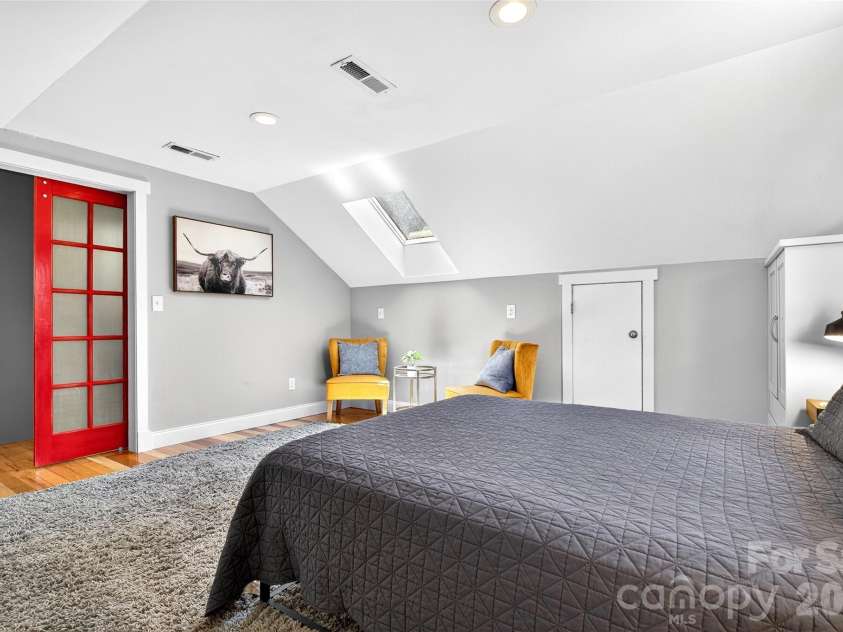 626 Old Lytle Cove Road, Swannanoa, NC 28778.  MLS# CAR4341042, YatesRealty ID 26518. 