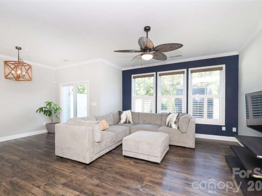 1086 Chicory Trace, Clover, SC 29710.  MLS# CAR4384970, YatesRealty ID 26519. 