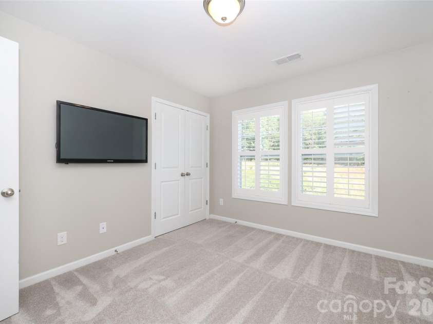 1086 Chicory Trace, Clover, SC 29710.  MLS# CAR4384970, YatesRealty ID 26519. 