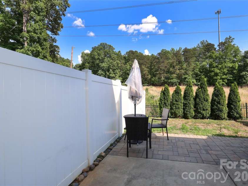 1086 Chicory Trace, Clover, SC 29710.  MLS# CAR4384970, YatesRealty ID 26519. 