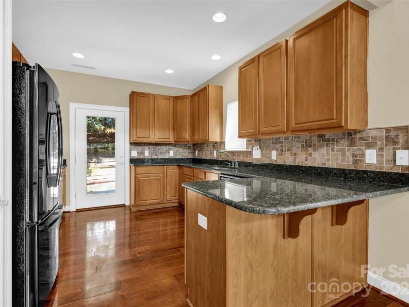 102 Coral Lane, Mooresville, NC 28117.  MLS# CAR4282698, YatesRealty ID 2652. 