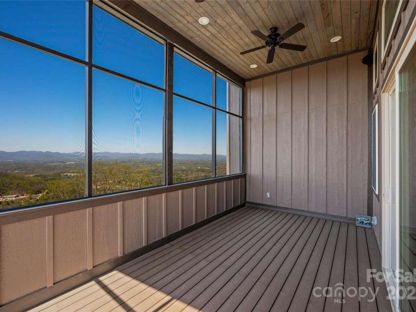 179 Serenity Ridge Trail, Asheville, NC 28804.  MLS# CAR4241868, YatesRealty ID 26520. 