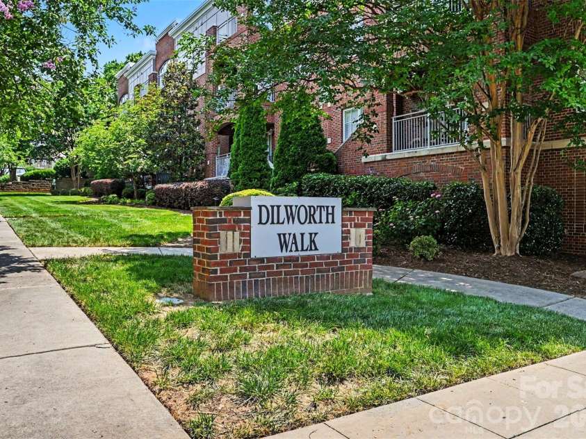 1903 Kenilworth Avenue, Charlotte, NC 28203.  MLS# CAR4406478, YatesRealty ID 26521. 