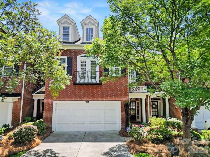 3111 Ethereal Lane, Charlotte, NC 28226.  MLS# CAR4383908, YatesRealty ID 26523. 