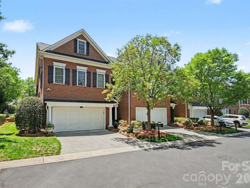3111 Ethereal Lane, Charlotte, NC 28226.  MLS# CAR4383908, YatesRealty ID 26523. 