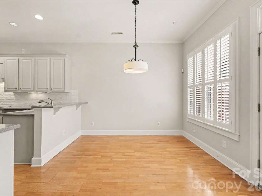 3111 Ethereal Lane, Charlotte, NC 28226.  MLS# CAR4383908, YatesRealty ID 26523. Breakfast Nook