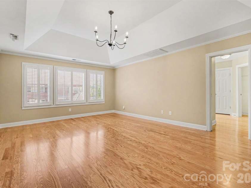 3111 Ethereal Lane, Charlotte, NC 28226.  MLS# CAR4383908, YatesRealty ID 26523. Primary Bedroom