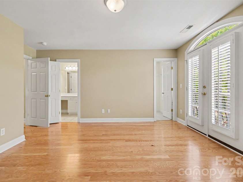3111 Ethereal Lane, Charlotte, NC 28226.  MLS# CAR4383908, YatesRealty ID 26523. Second Bedroom