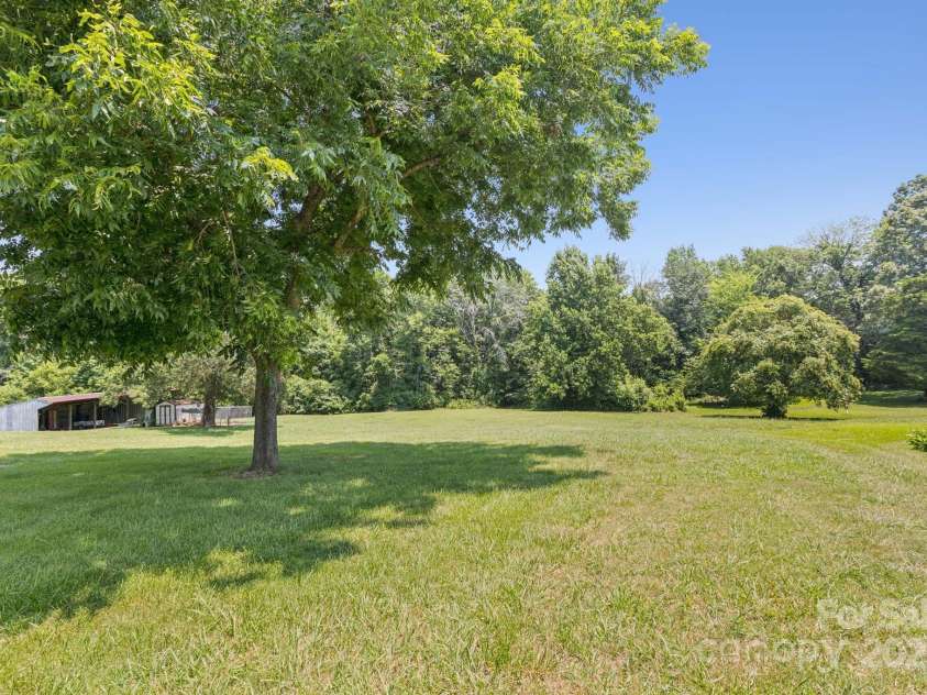 8110 Arlington Church Road, Mint Hill, NC 28227.  MLS# CAR4280653, YatesRealty ID 26524. 