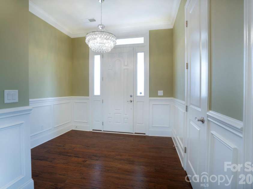 13003 Riley Grace Lane, Cornelius, NC 28031.  MLS# CAR4340809, YatesRealty ID 26526. 