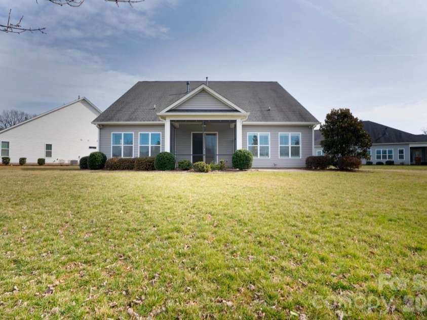 13003 Riley Grace Lane, Cornelius, NC 28031.  MLS# CAR4340809, YatesRealty ID 26526. 