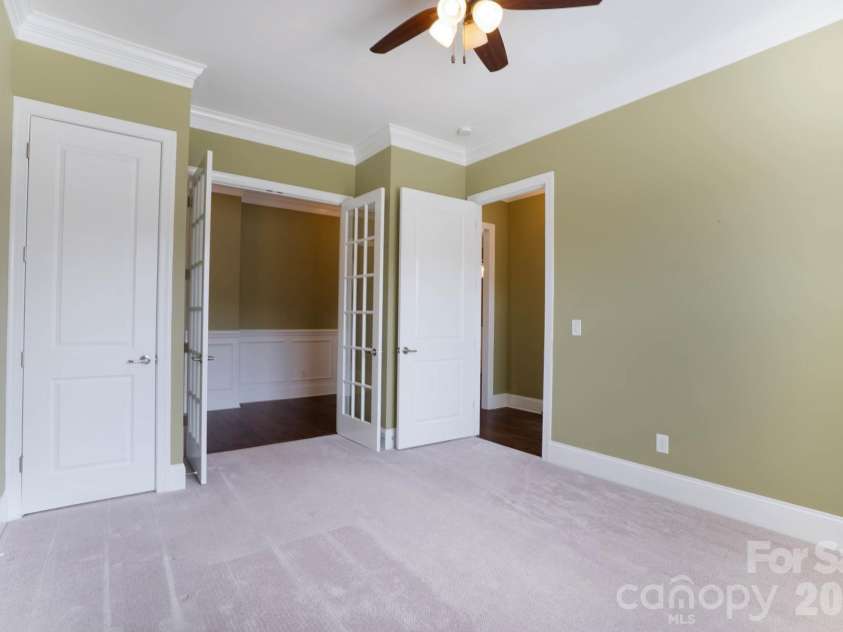 13003 Riley Grace Lane, Cornelius, NC 28031.  MLS# CAR4340809, YatesRealty ID 26526. Access to Full Bath from Flex Room