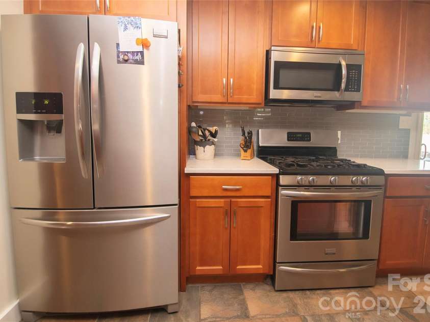 10927 Copper Field Drive, Pineville, NC 28134.  MLS# CAR4344719, YatesRealty ID 26527. 