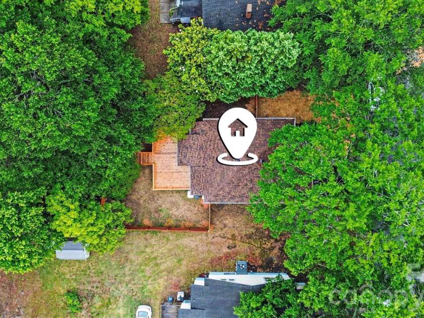 303 10th Street, Kannapolis, NC 28083.  MLS# CAR4385155, YatesRealty ID 26528. 