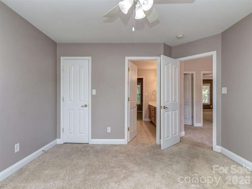 6167 Four Wood Drive, Matthews, NC 28104.  MLS# CAR4383205, YatesRealty ID 26529. 2nd Floor Bedroom