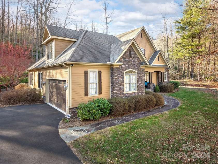 318 Freedom Trail Court, Zirconia, NC 28790.  MLS# CAR4207237, YatesRealty ID 2653. 