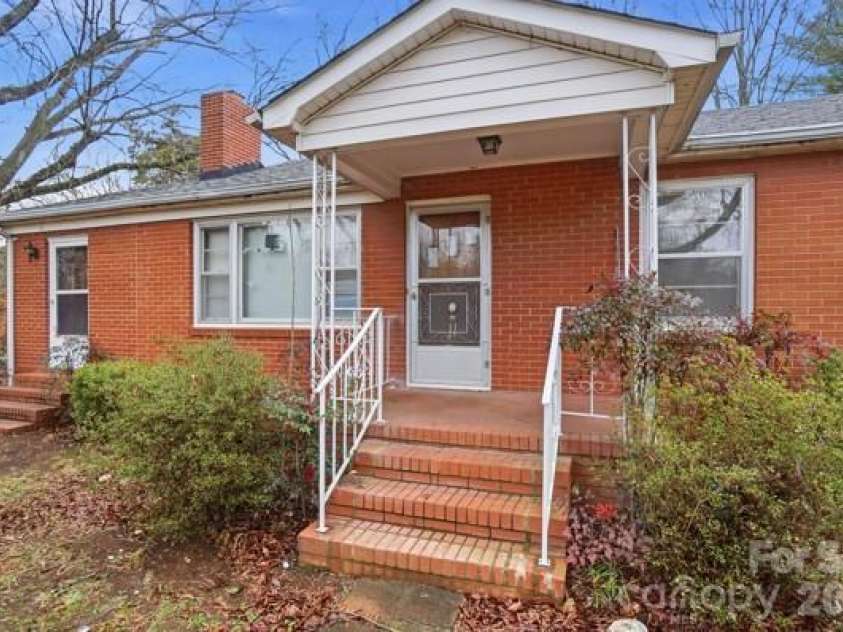 3704 Weddington Road, Monroe, NC 28110.  MLS# CAR4347672, YatesRealty ID 2653. 