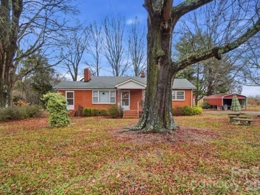 3704 Weddington Road, Monroe, NC 28110.  MLS# CAR4347672, YatesRealty ID 2653. 