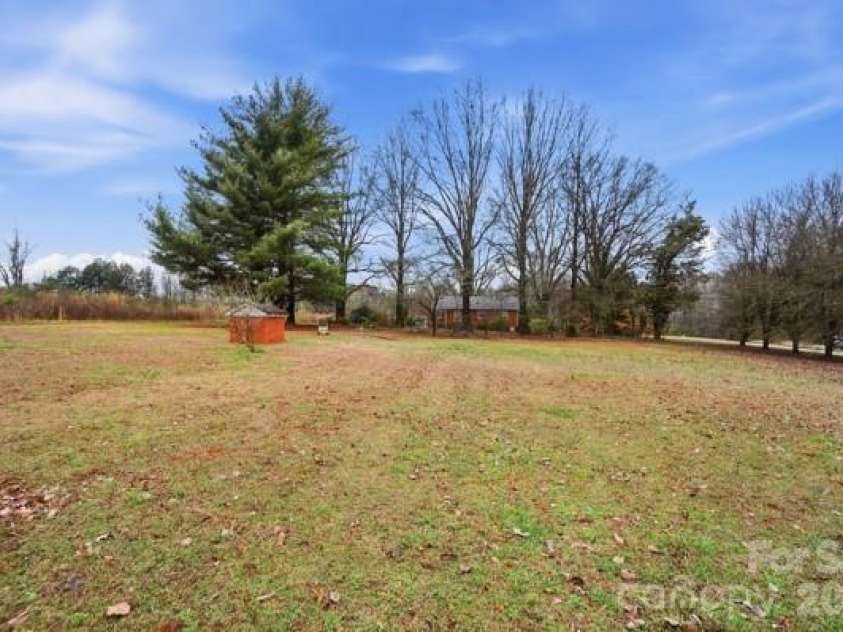 3704 Weddington Road, Monroe, NC 28110.  MLS# CAR4347672, YatesRealty ID 2653. 