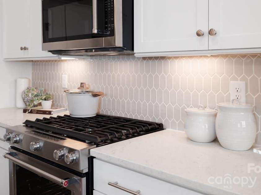 2066 Skyhawk Drive, York, SC 29745.  MLS# CAR4259866, YatesRealty ID 26530. 