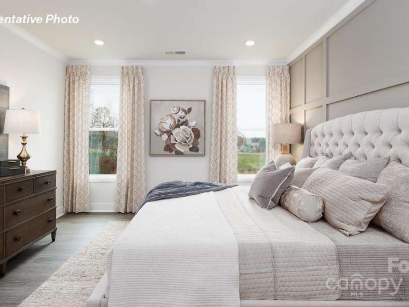 2066 Skyhawk Drive, York, SC 29745.  MLS# CAR4259866, YatesRealty ID 26530. 