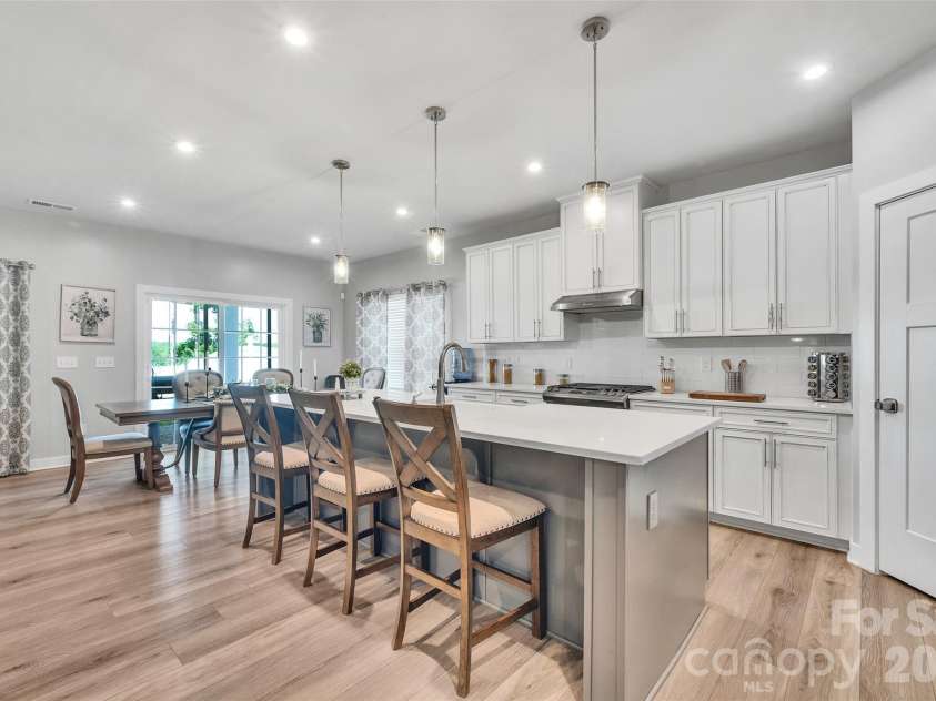 6087 Ives Avenue, Spartanburg, SC 29307.  MLS# CAR4377252, YatesRealty ID 26530. 