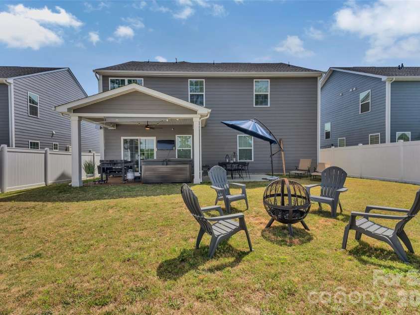 6087 Ives Avenue, Spartanburg, SC 29307.  MLS# CAR4377252, YatesRealty ID 26530. 