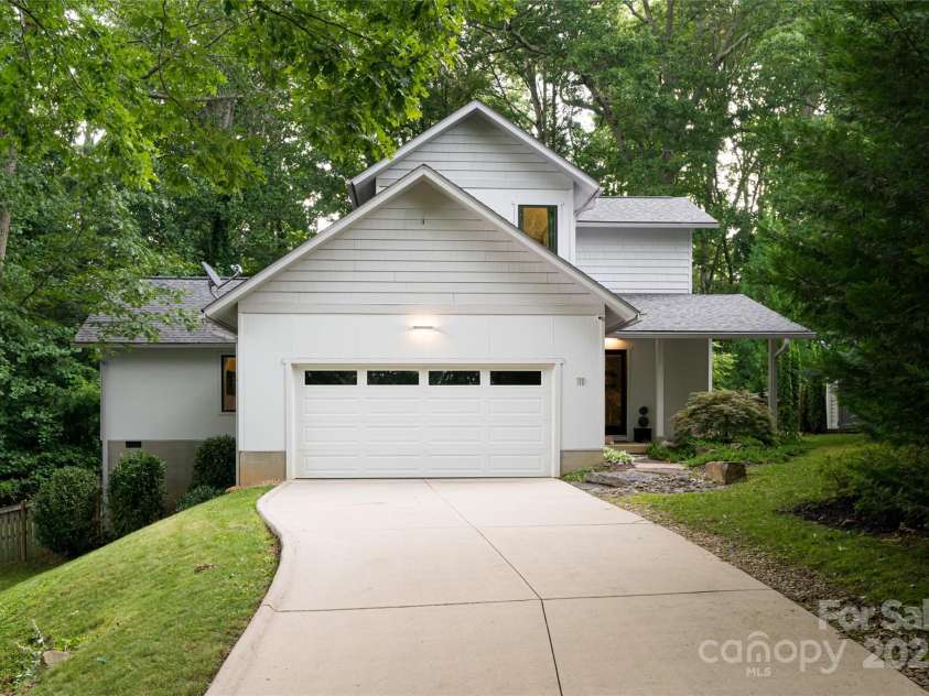 111 Bilberry Lane, Candler, NC 28715.  MLS# CAR4280132, YatesRealty ID 26532. Gorgeous Curb Appeal