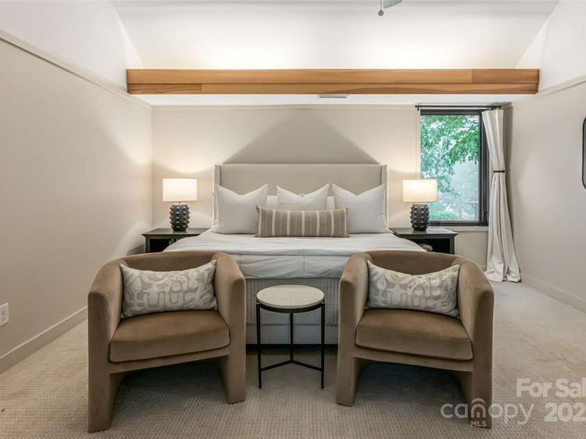 111 Bilberry Lane, Candler, NC 28715.  MLS# CAR4280132, YatesRealty ID 26532. Primary Bedroom