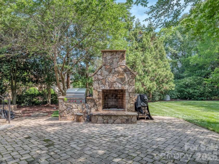 405 Eagle Bend Drive, Waxhaw, NC 28173.  MLS# CAR4387610, YatesRealty ID 26532. 