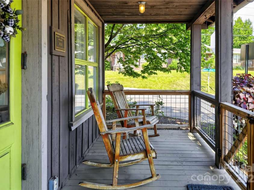 313 Depot Street, Waynesville, NC 28786.  MLS# CAR4279373, YatesRealty ID 26533. Front Porch